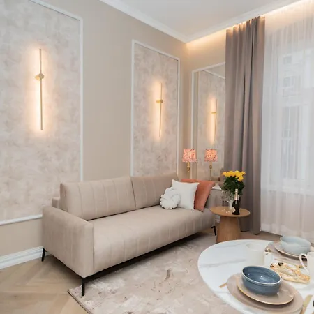 Gold Nmp 35 Апартаменты *